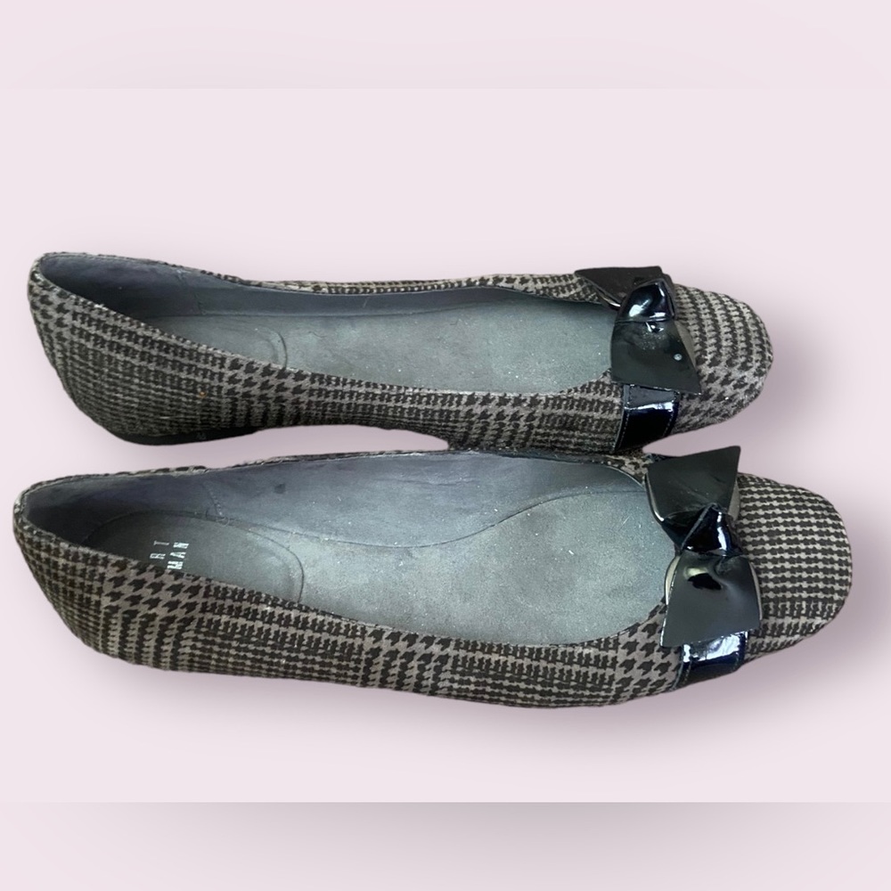 Stuart Weitzman Houndstooth Flats - Size 9m - image 2